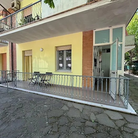 Cn012 - Cesenatico, Bilocale Con Aria Condizionata E Posto Auto *